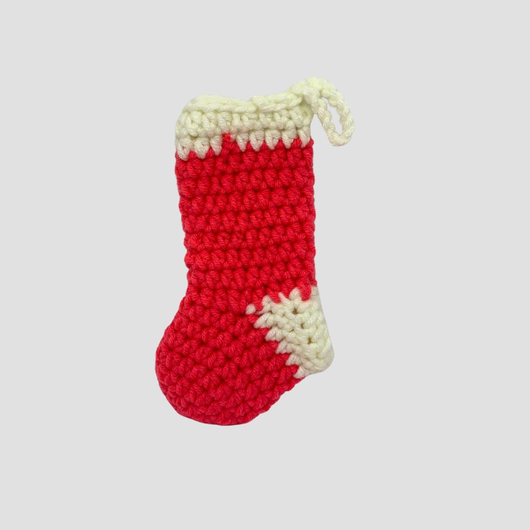 Pink Stocking by Moshi Crochet – 5.5 inches